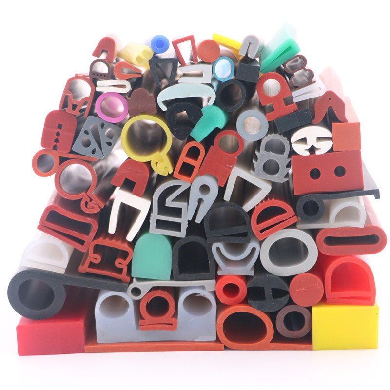 總換硅膠密封條太麻煩？嶸牌橡塑超長(zhǎng)壽命配方，耐臭氧紫外線，省心省力。